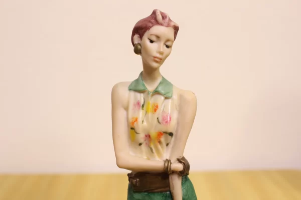 Statuetta Donna serie Valentino