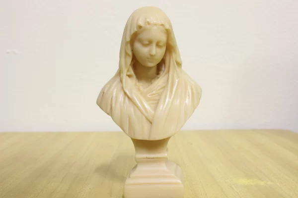 Mezzobusto Madonna