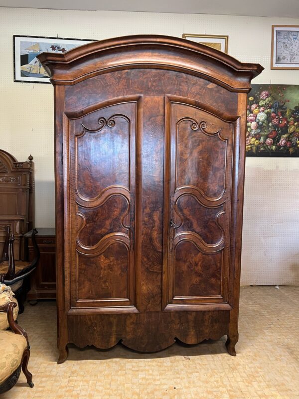 ARMADIO FRANCESE IN NOCE '1800