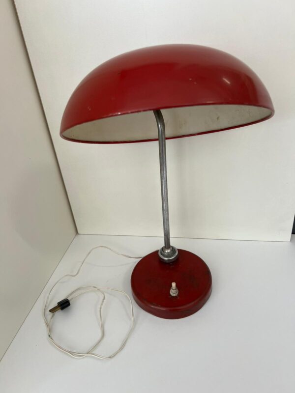 LAMPADA VINTAGE ROSSA FIRMATA 'LARIOLUX' SNODABILE.