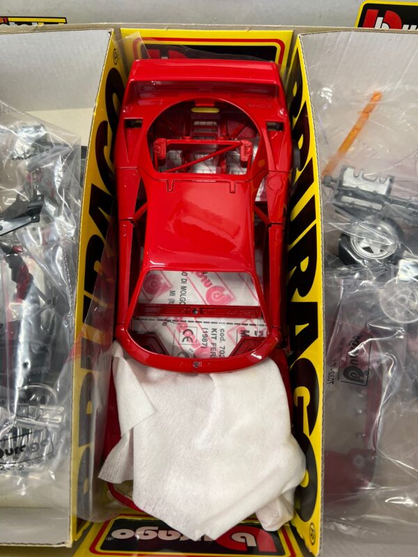 MODELLINO FERRARI F40 (1987) BURAGO - immagine 8