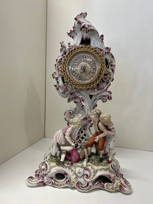 OROLOGIO IN STILE ROCOCO' IN PORCELLANA FABRIS - immagine 2