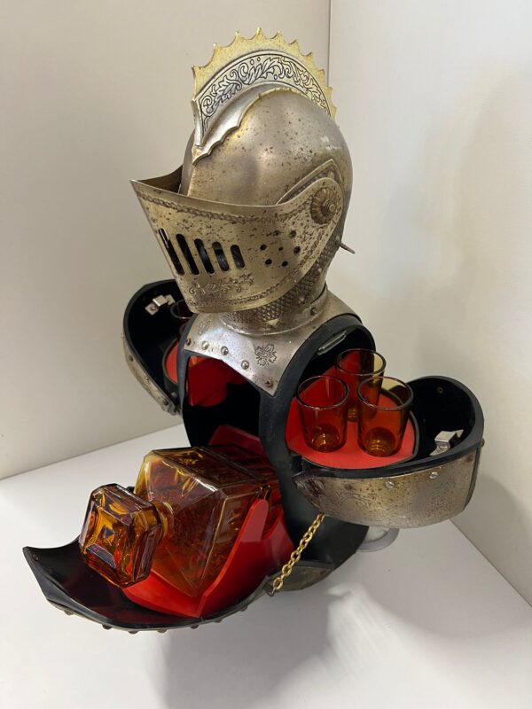RARO SET DA BAR CAVALIERE MEDIEVALE NIKKA WHISKEY