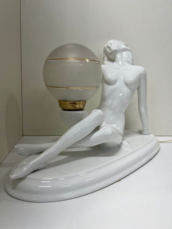 LAMPADA FIGURA DI DONNA IN STILE ART DECO' - immagine 11