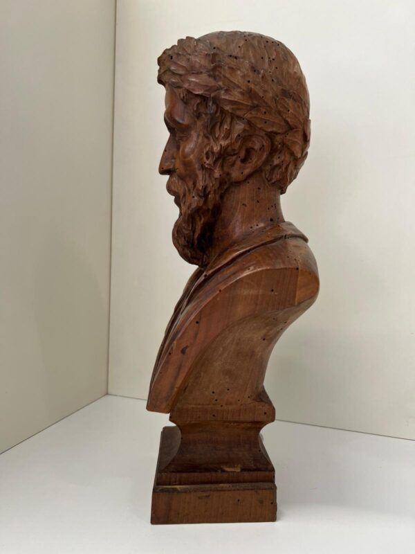 BUSTO ANTICO IN LEGNO DI NOCE - immagine 9